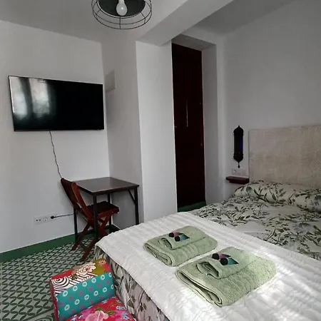 Guest house Gibraltar Views *