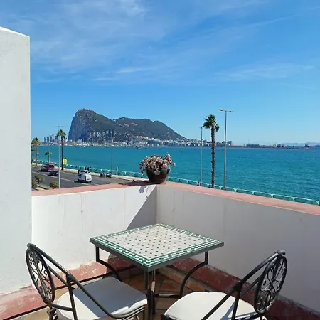 ゲストハウス Gibraltar Views